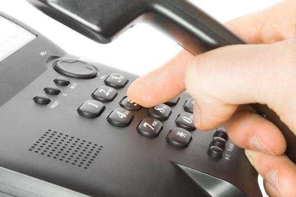 ارتباط تلفنی مشترکان تهرانی در ۷ مرکز مخابراتی مختل می شود