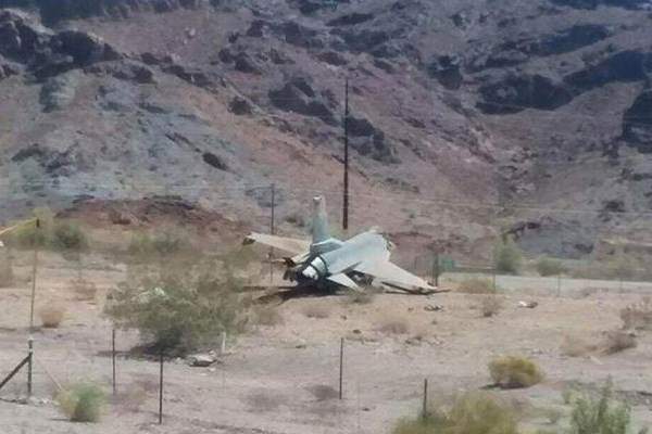سقوط جنگنده اف-16 آمریکا در آریزونا